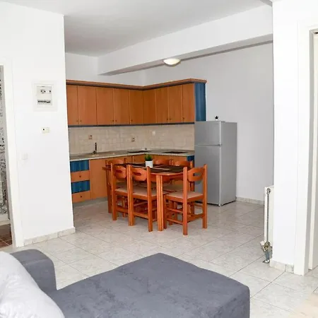 Apartment La Beachfront Luxury Living