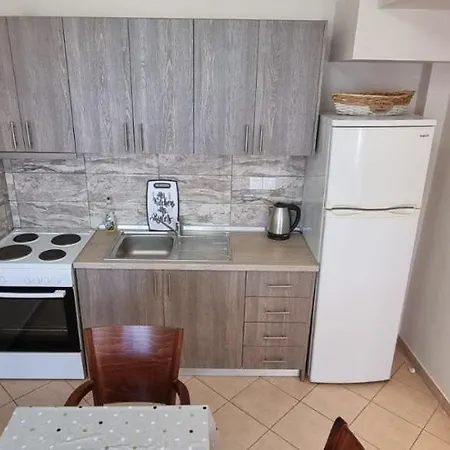 La Beachfront Luxury Living Apartment *