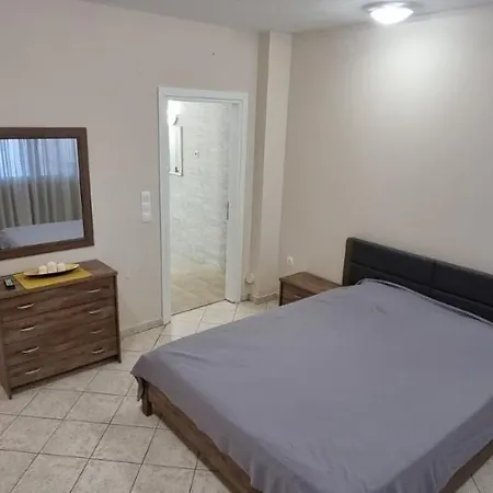Apartment La Beachfront Luxury Living