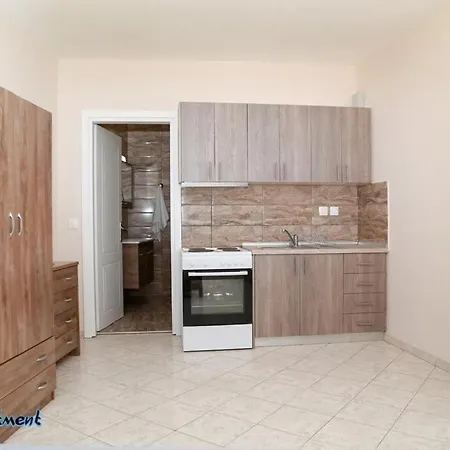 Apartment La Beachfront Luxury Living Flogita